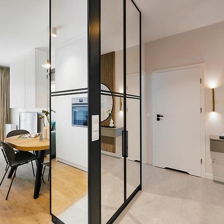 Golden Dreams Luxury Apartments 21 クラクフ エクステリア 写真